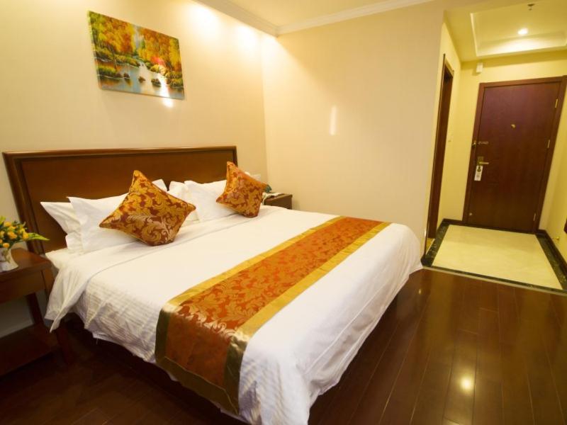 Greentree Inn Henan Anyang Shuguang Road Shuguang New Community Business Hotel מראה חיצוני תמונה