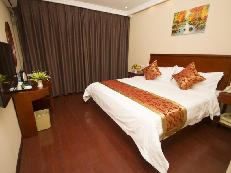 Greentree Inn Henan Anyang Shuguang Road Shuguang New Community Business Hotel מראה חיצוני תמונה