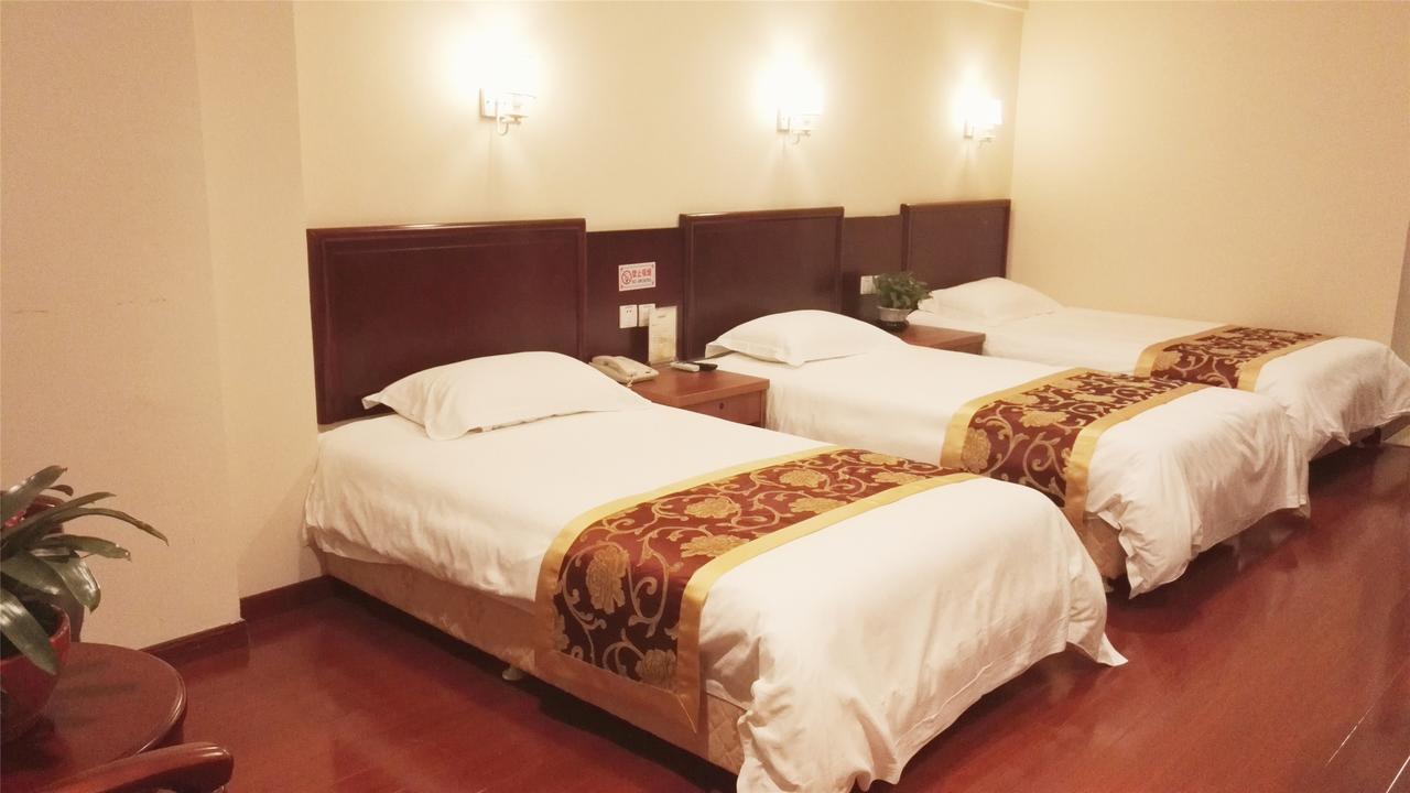 Greentree Inn Henan Anyang Shuguang Road Shuguang New Community Business Hotel מראה חיצוני תמונה